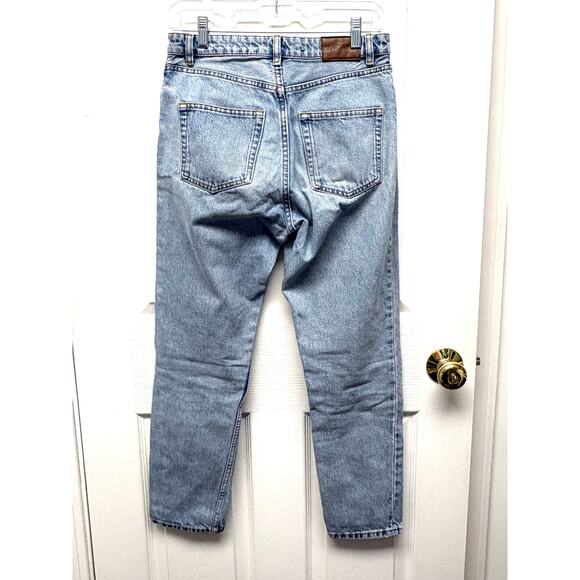 Monki Kimono High Relaxed 100% Cotton Mom Jeans Light Wash Women’s Size 28 - Picture 3 of 8